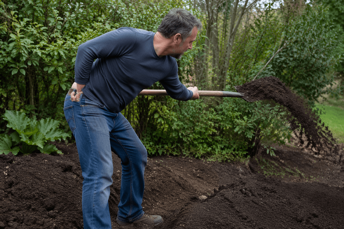 Bending habits that quietly build irritation over weeks